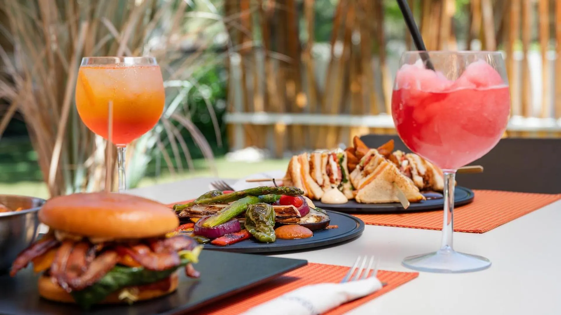 **** Hotel Thb Ocean Beach - Adults Only San Antonio  Španělsko
