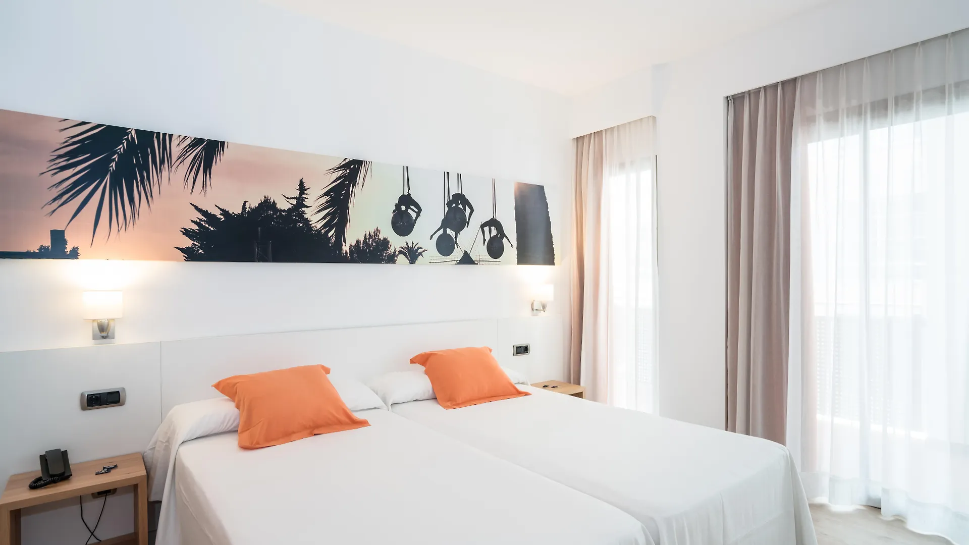 מלון Sant Antoni de Portmany Thb Ocean Beach - Adults Only