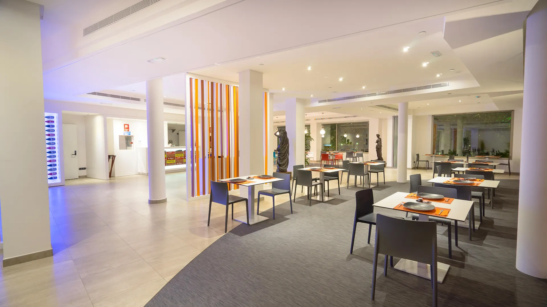 Sant Antoni de Portmany Thb Ocean Beach - Adults Only מלון Sant Antoni de Portmany