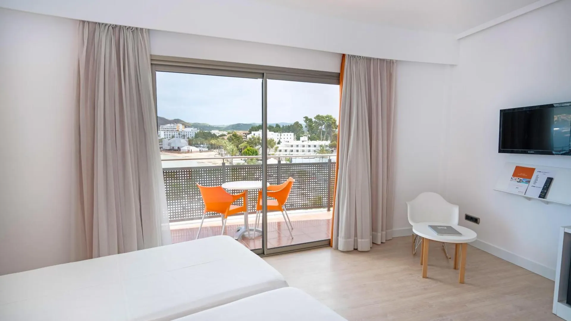 Sant Antoni de Portmany Thb Ocean Beach - Adults Only מלון Sant Antoni de Portmany